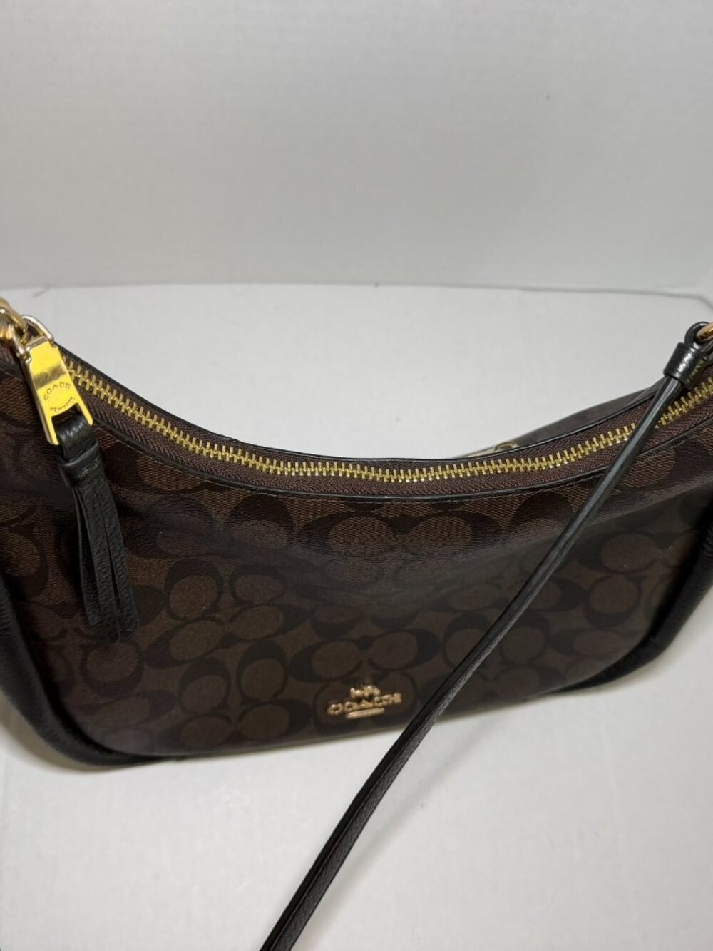 Coach Jules Hobo in Signature Canvas - Picture 2 of 9